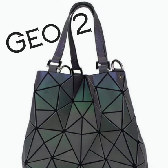New Geometric luminous shoulder Bucket Bag purse - Picture 6 of 8
